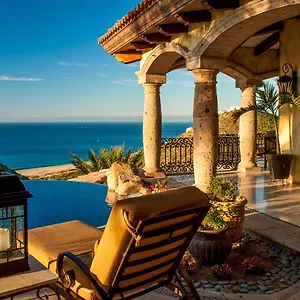 Stylish Pedregal Maria Villa